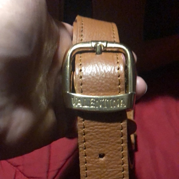 Valentina Black and Tan Shoulder Bag - Picture 3 of 7